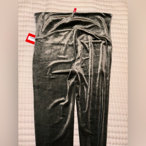 NWT Spanx Velvet leggings in Dark Palm size L - Picture 3 of 4